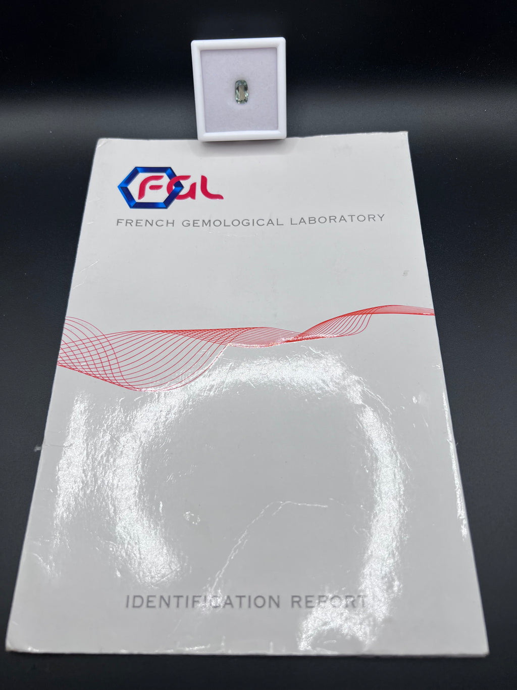 Natural Chrysoberyl Alexandrite | Colour-change from Bluish-Green to Purplish-Red | 2.00 ct | Cushion Mixed Cut | Certification from French Gemological Laboratory