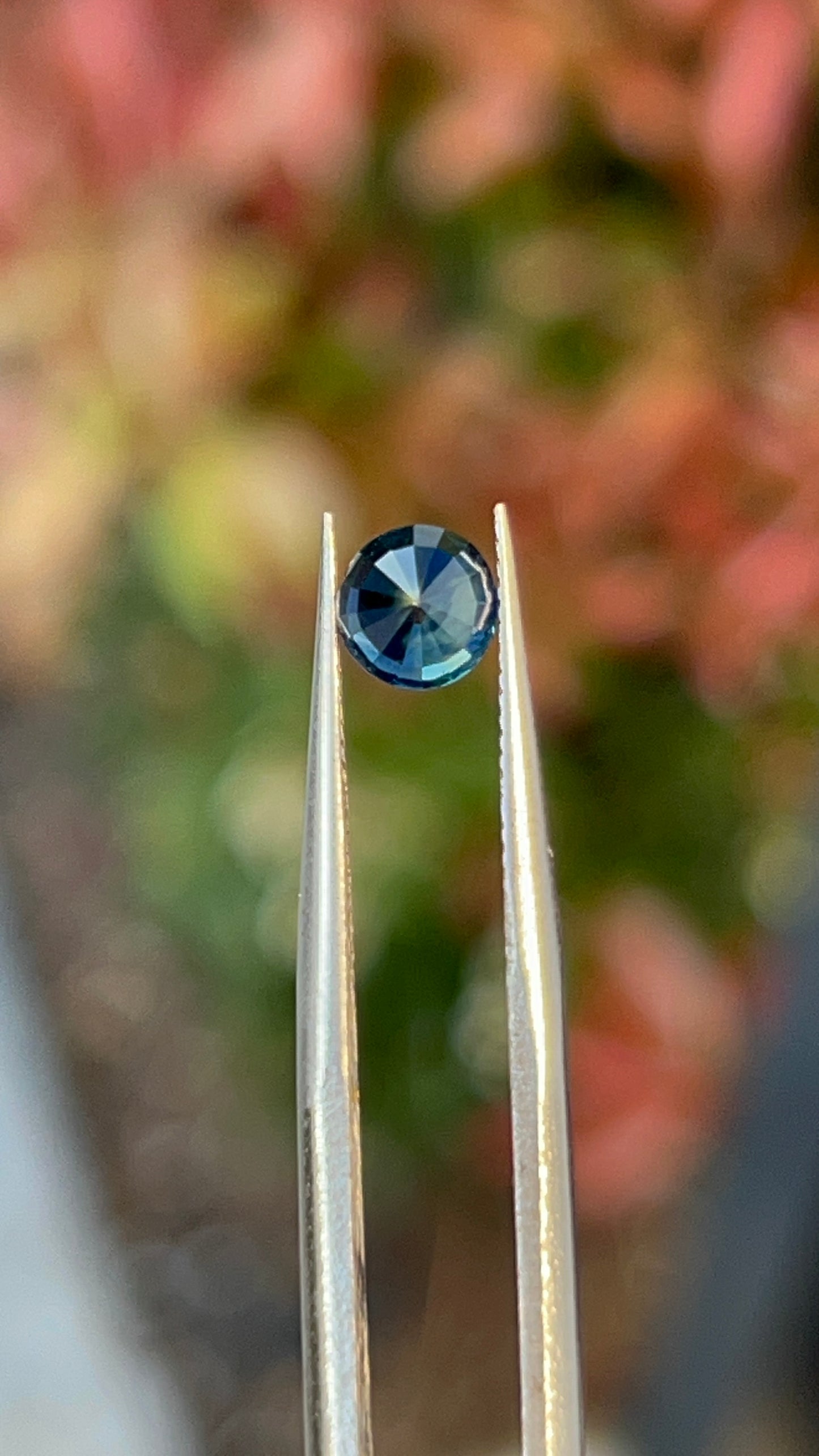 Green Sapphire 1.16 CT – Round Mixed Cut | Bluish Green | Certified Natural Corundum
