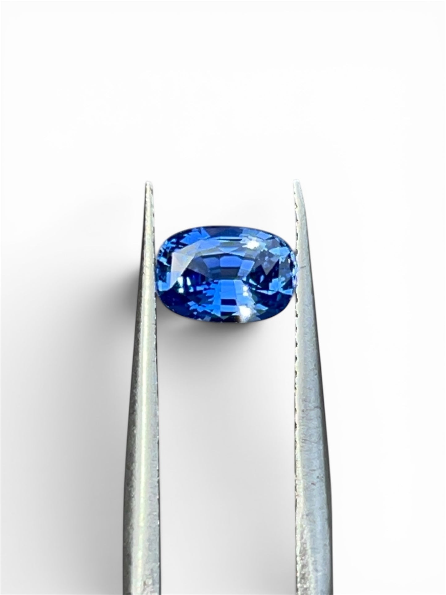 1.09ct Unheated Cornflower Ceylon Blue Sapphire – Natural Certified Cushion Cut Loose Gemstone