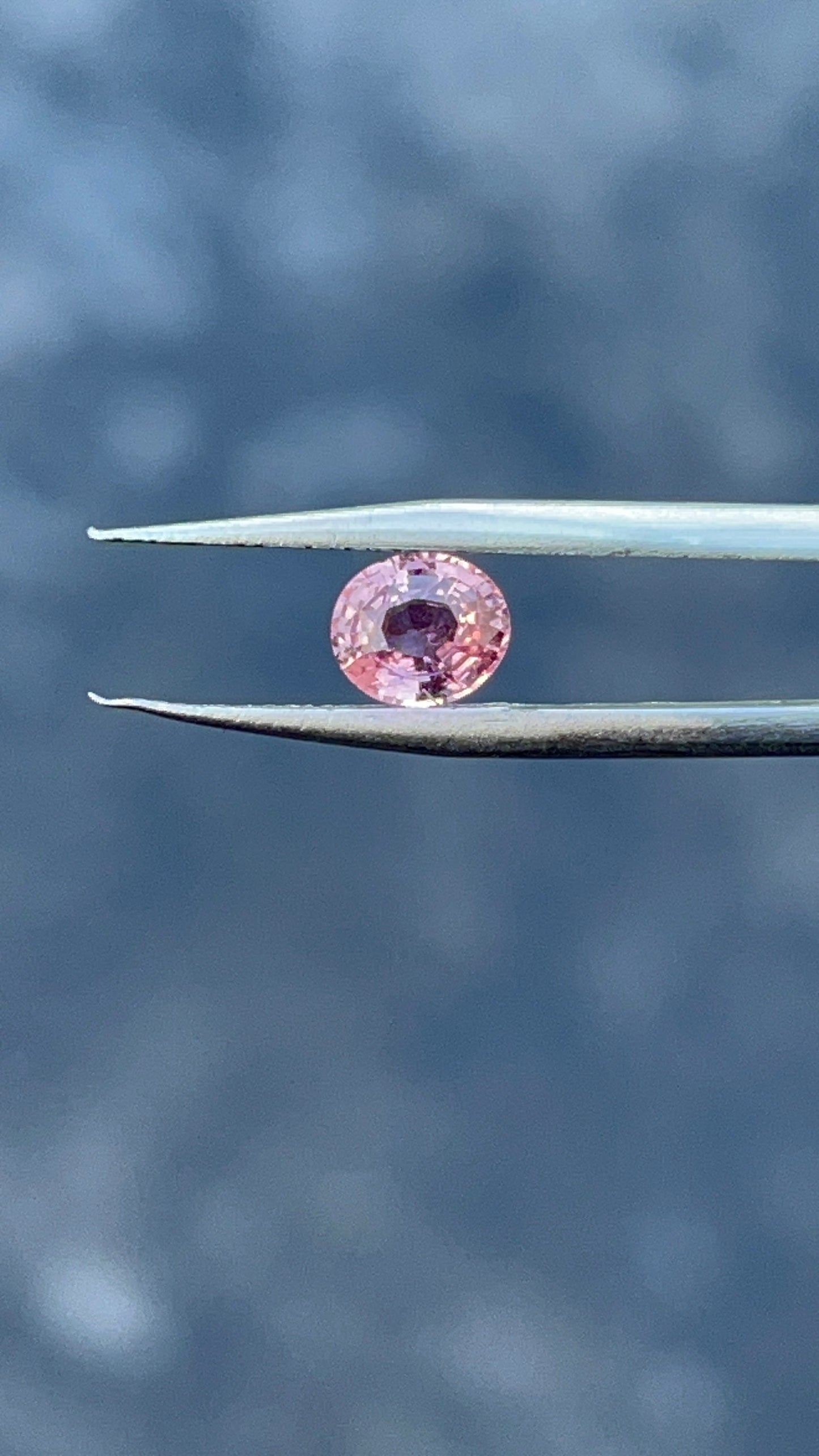 Natural Padparadscha Sapphire |1.02ct | Oval Shape | GIA Alumni Certificate provided