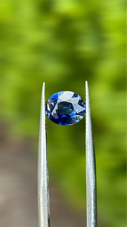 2.02 Carat Bi-Color Blue/Purple Sapphire – Natural Corundum – Certified