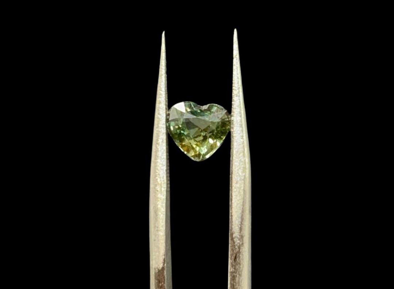 Natural Green Sapphire | 1.13ct | Heart shape | GIA alumni lab report provided