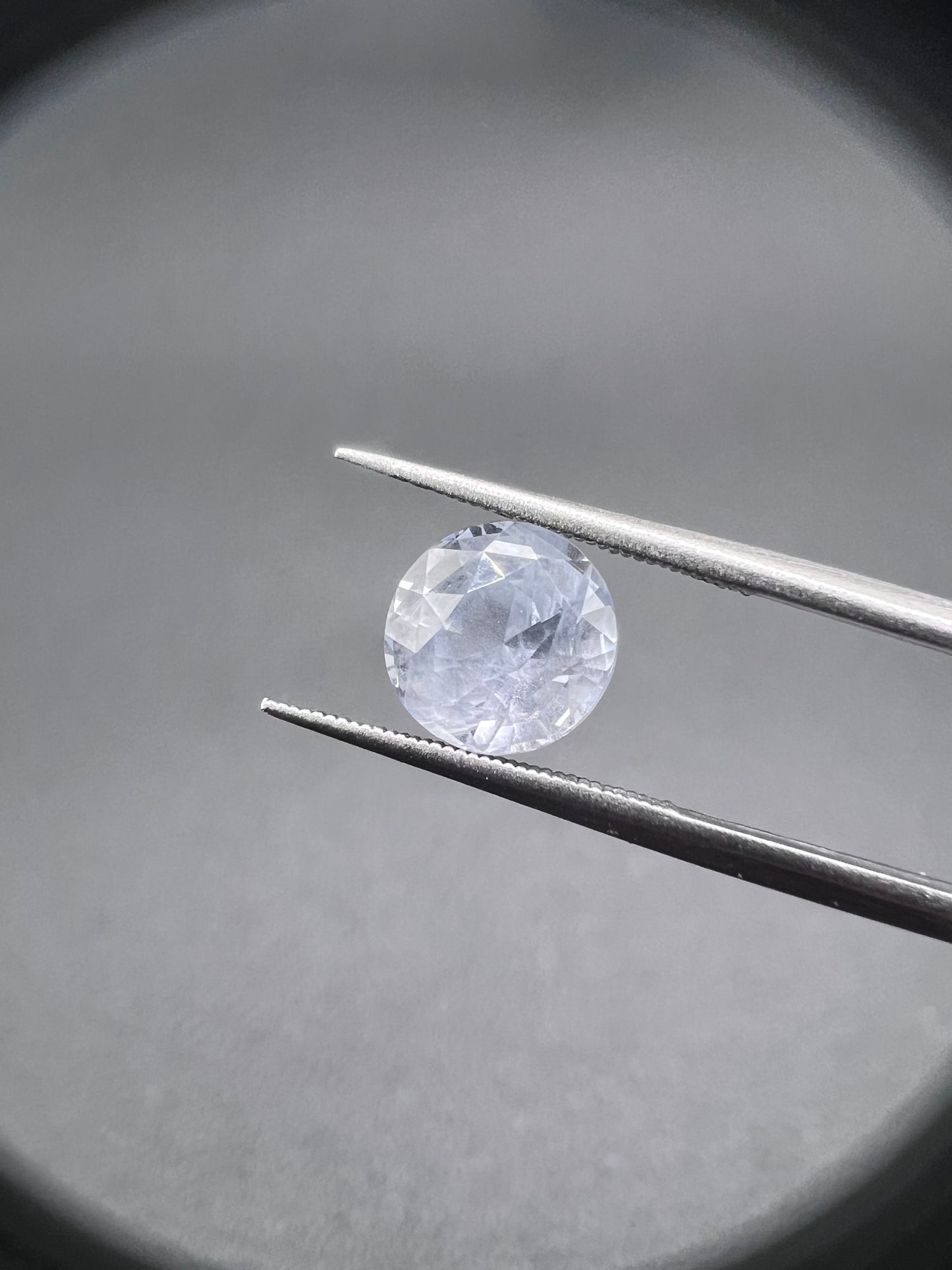 Natural White Sapphire | 2.33ct | Round shape | colourless | GIA alumni lab report provided