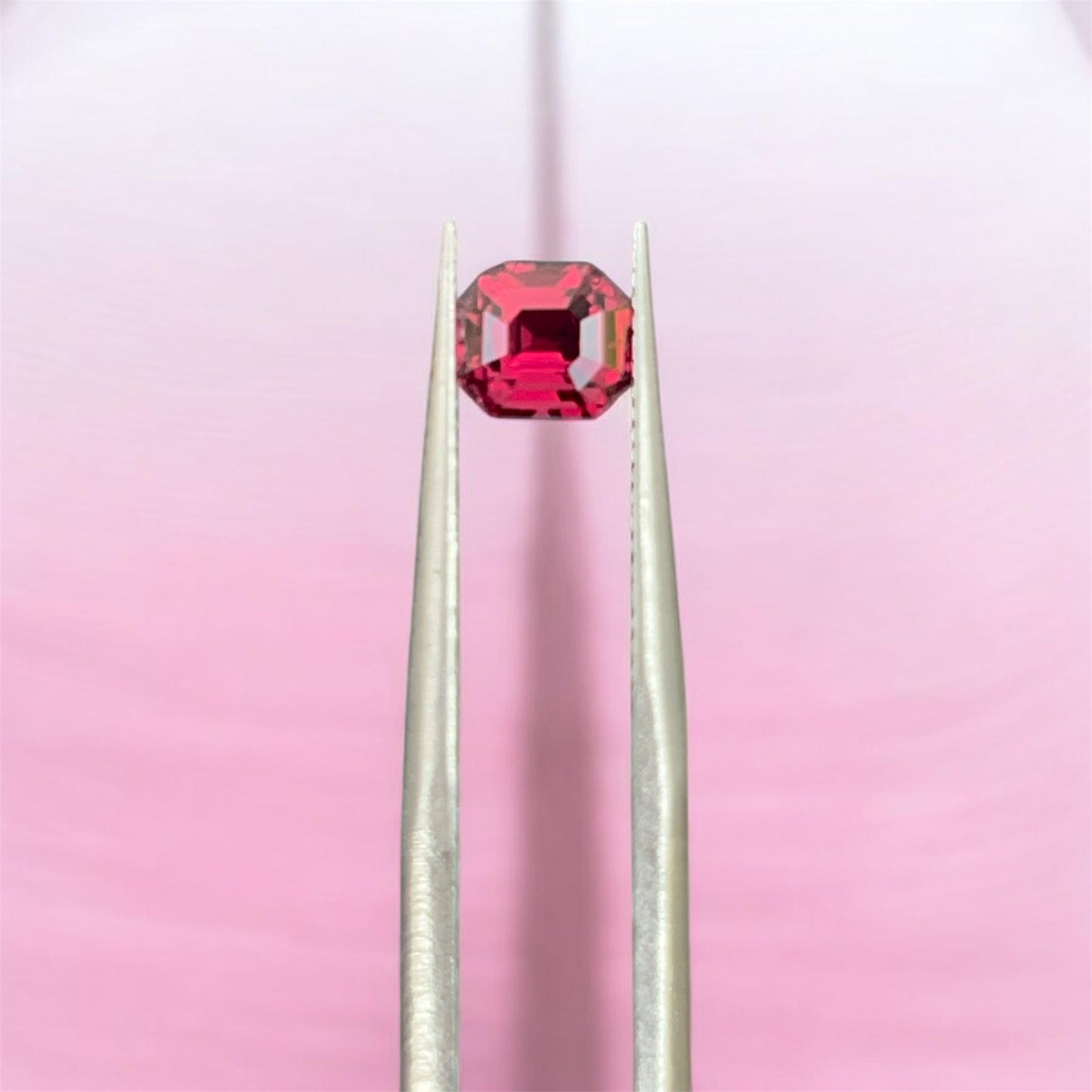 Vivid Mahenge Spinel – 1.04 ct (No Heat