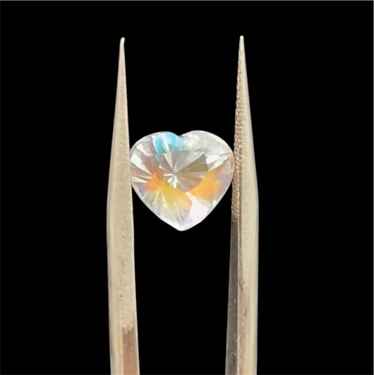 Natural Rainbow Moonstone | 2.26 ct
| Colorless | Shape: Heart Brilliant Mixed | GIA alumni Certificate provided