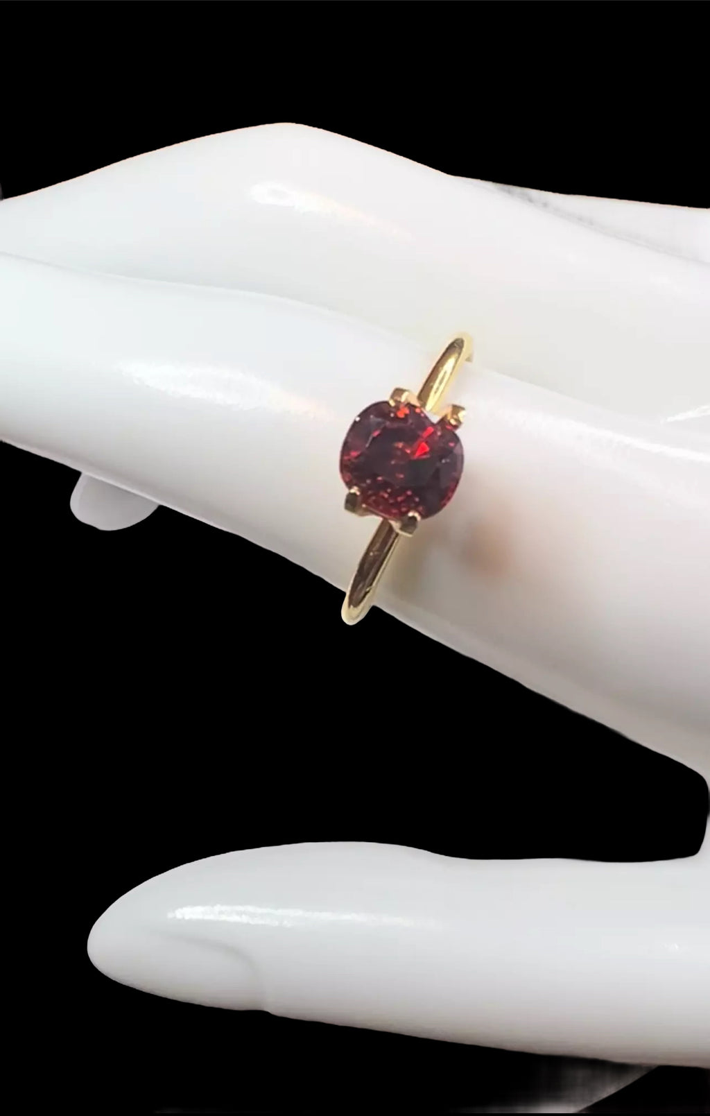 Rhodolite Garnet | 2.10ct | loose Gemstone | loop clean gemstone