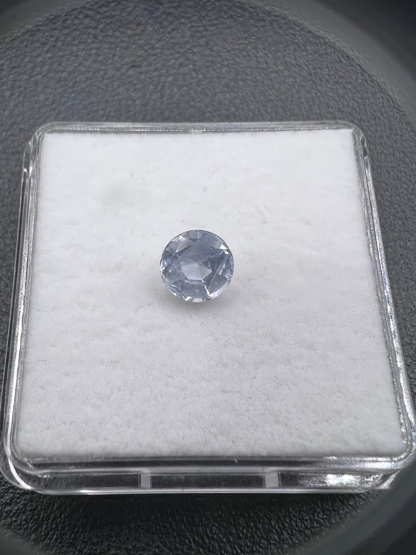 Natural White Sapphire | 2.33ct | Round shape | colourless | GIA alumni lab report provided