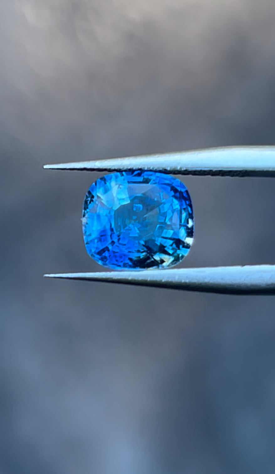 Natural Blue Sapphire | 2.17ct |cushion shaped | Free GIC lab report provided