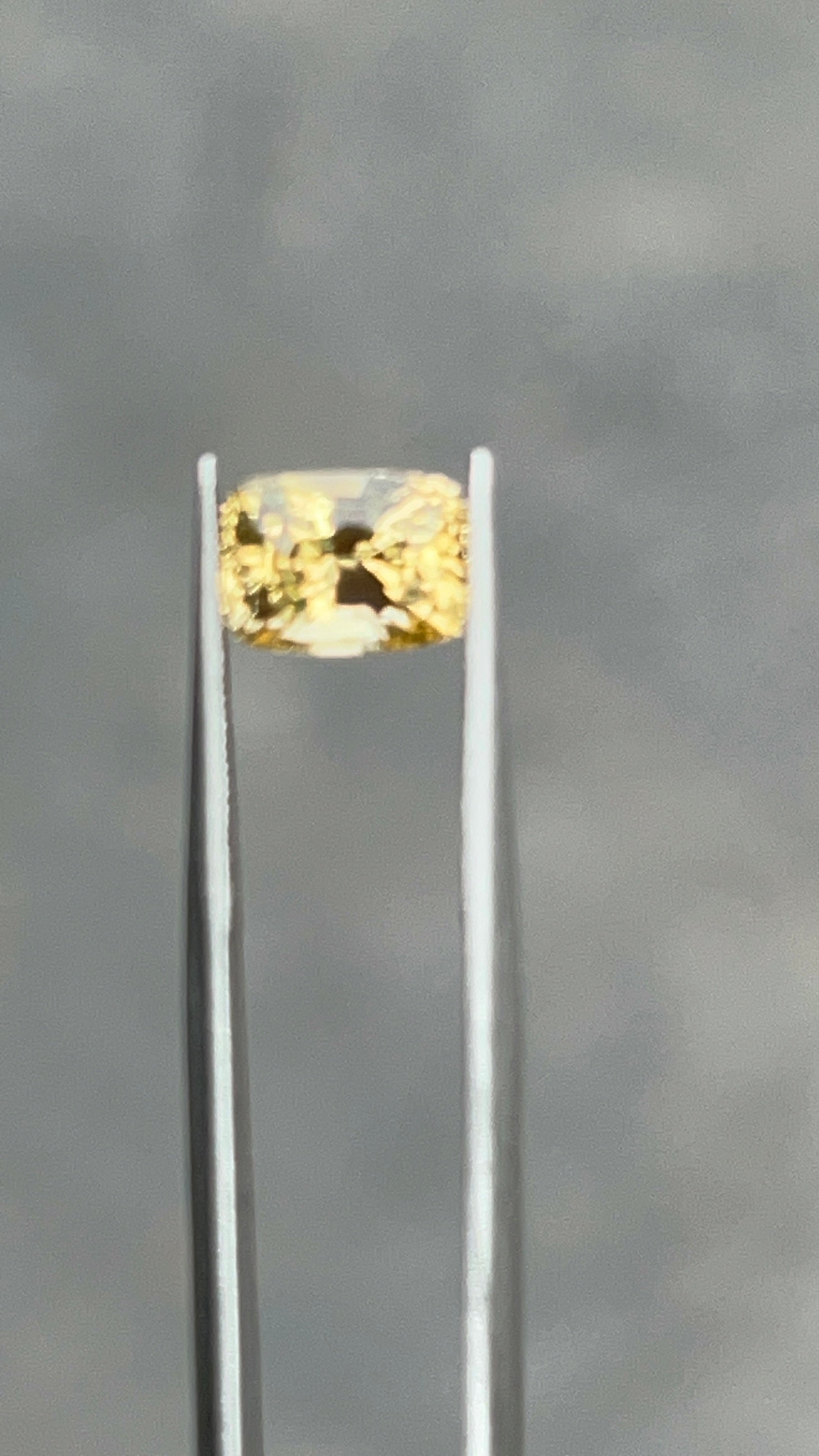 Natural Yellow Sapphire | 2.01ct | Unheated Gemstone | Radiant Cut | Certified