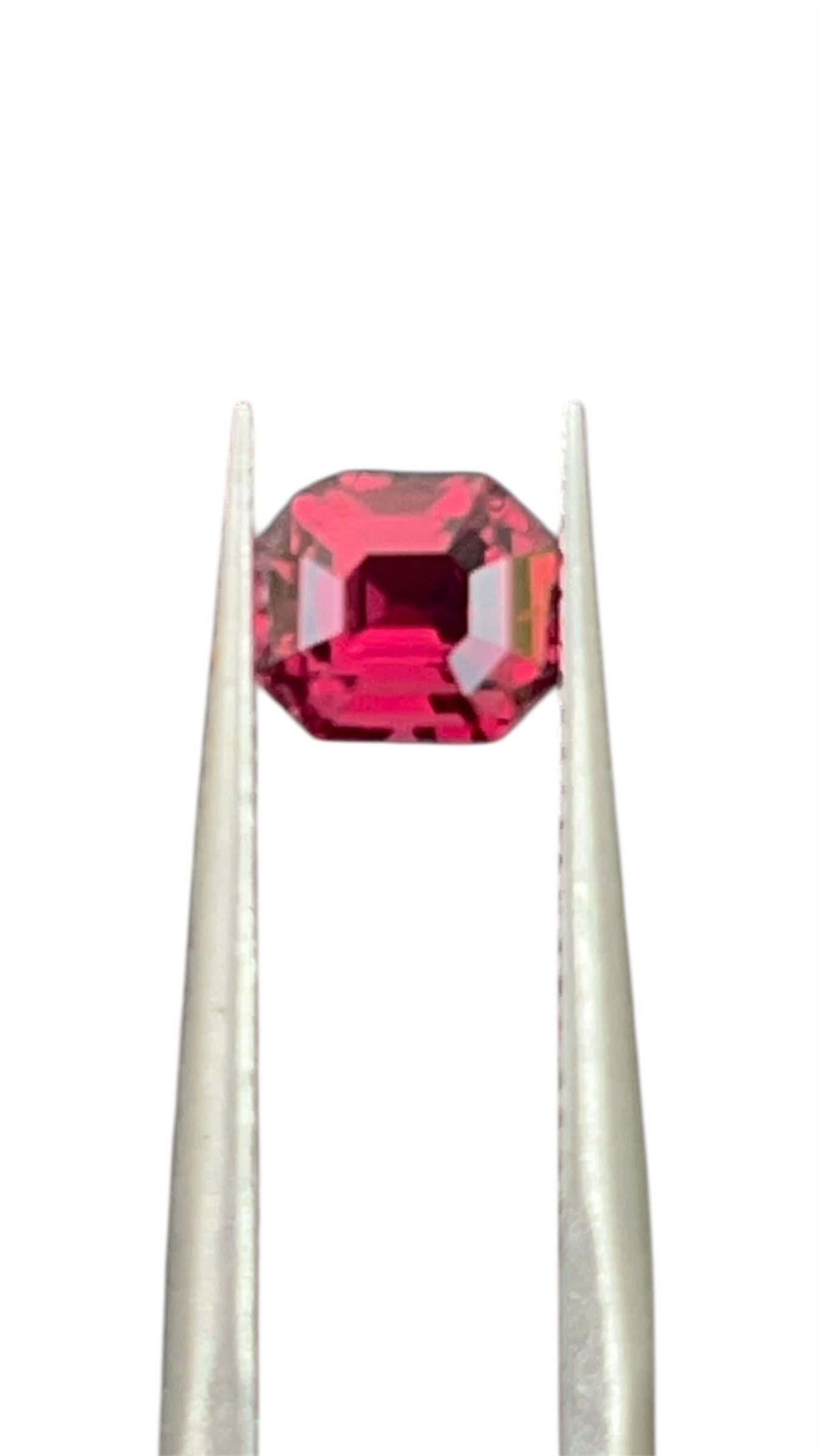 Vivid Mahenge Spinel – 1.04 ct (No Heat