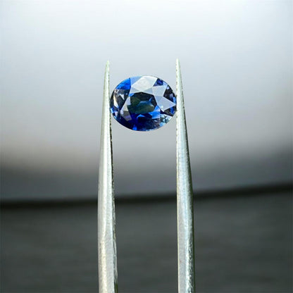 2.02 Carat Bi-Color Blue/Purple Sapphire – Natural Corundum – Certified