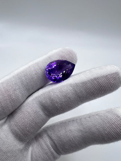 Natural Amethyst | 17.67 ct | Colour: Purple | Shape: Pear Brilliant Mixed
GIA Alumni Lab report provided