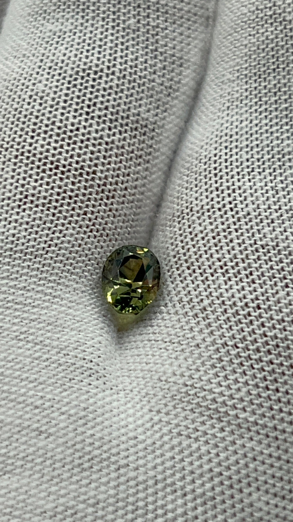 Natural Teal Sapphire | 1.65ct | Oval Mixed Cut | GIA Alumni Certificate Provided