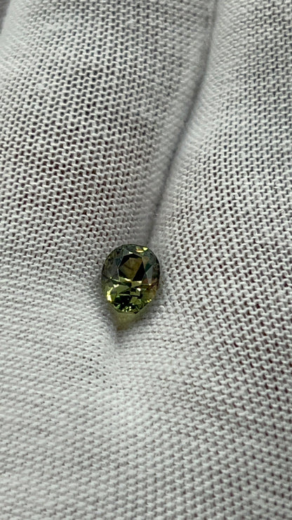 Natural Teal Sapphire | 1.65ct | Oval Mixed Cut | GIA Alumni Certificate Provided