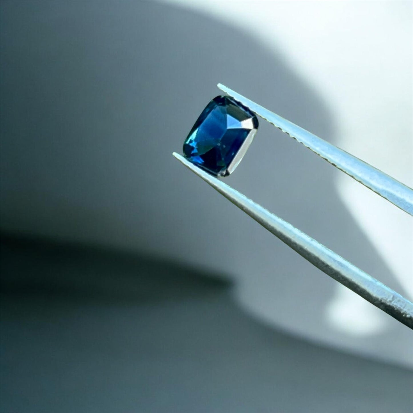 1.07ct Natural Teal Sapphire (Unheated) – Cushion Cut Blue-Green | AGL Certified Loose Gemstone