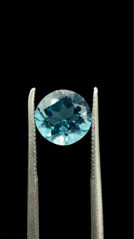 Natural Topaz | 1.58 ct | Swiss Blue Colour | Near-Round Brilliant Mixed |Dimension: 6.91x6.77x4.63 mm | GIA Alumni Lab Report Provided