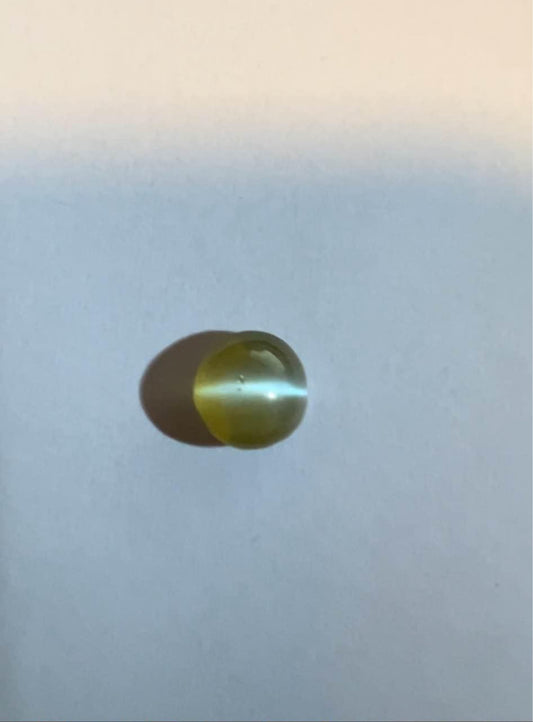 Natural Chrysoberyl Cat’s Eye | 0.94ct | Honey Colour | Cabochon Cut | Certificate of Authenticity provided