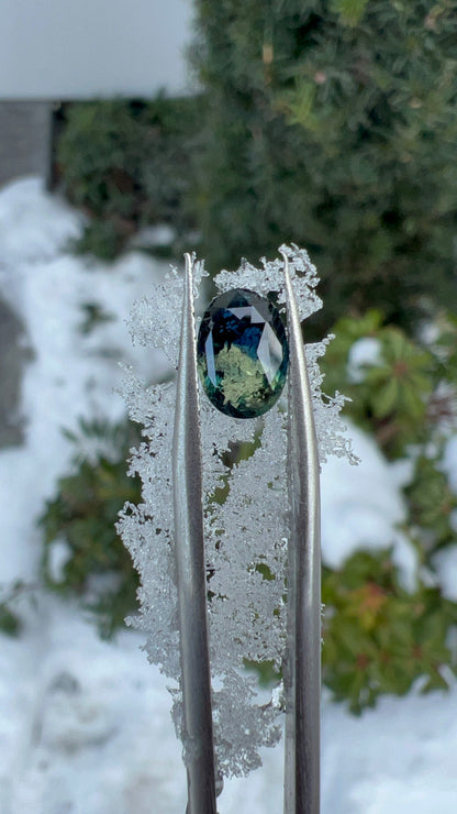 Teal Sapphire | 1.73 ct | Unheated | Oval Shape | GIA Alumni Lab Report Provided