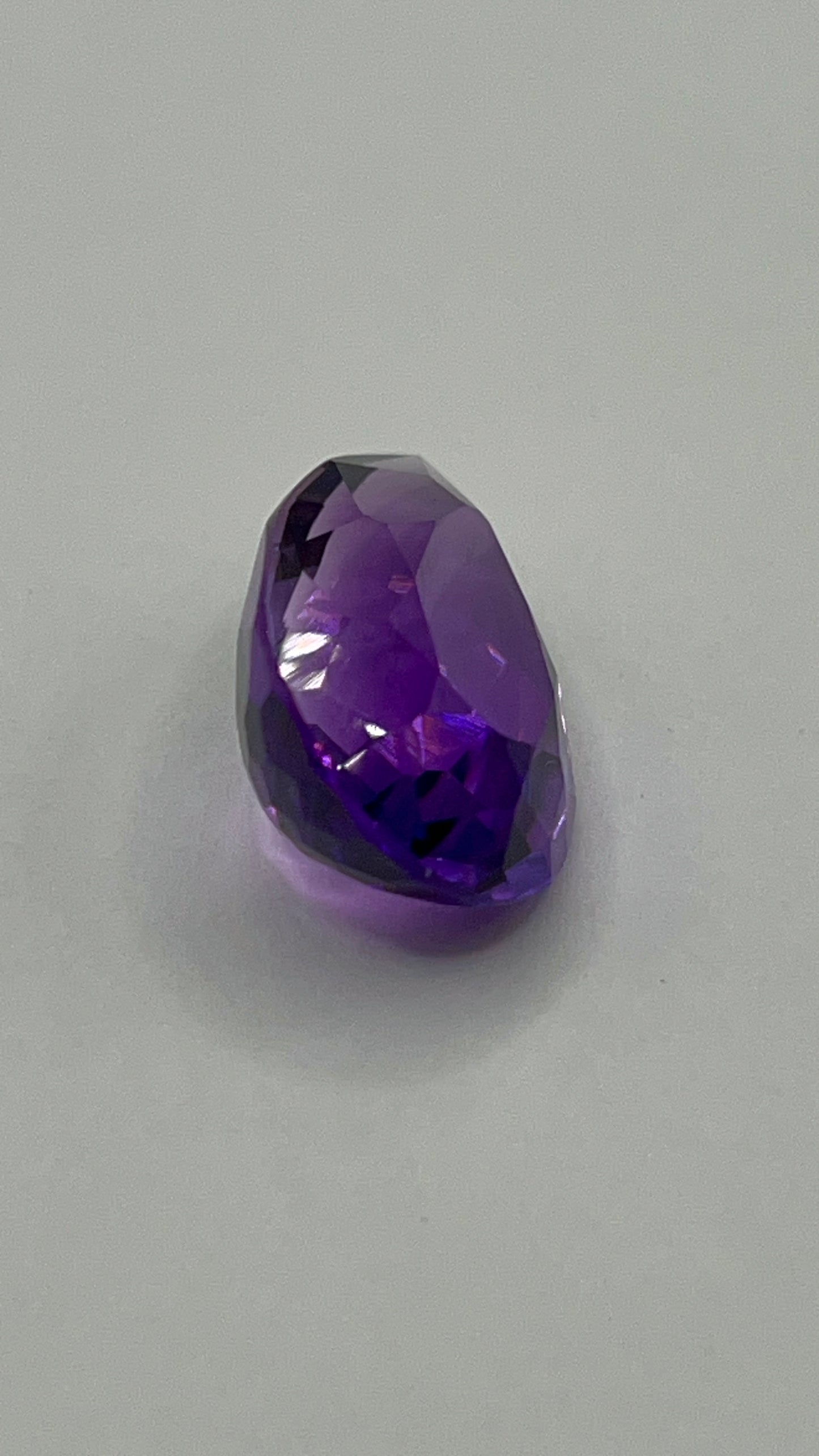 Natural Amethyst | 17.67 ct | Colour: Purple | Shape: Pear Brilliant Mixed
GIA Alumni Lab report provided