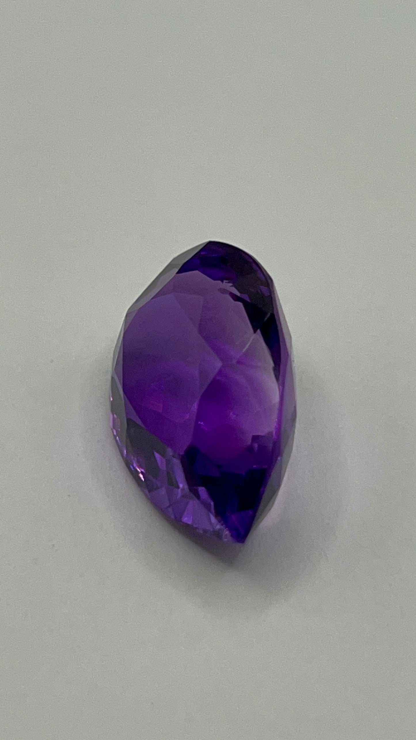 Natural Amethyst | 17.67 ct | Colour: Purple | Shape: Pear Brilliant Mixed
GIA Alumni Lab report provided