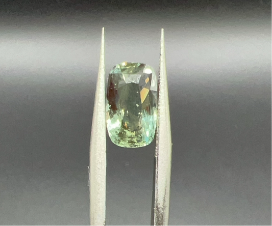 Natural Chrysoberyl Alexandrite | Colour-change from Bluish-Green to Purplish-Red | 2.00 ct | Cushion Mixed Cut | Certification from French Gemological Laboratory