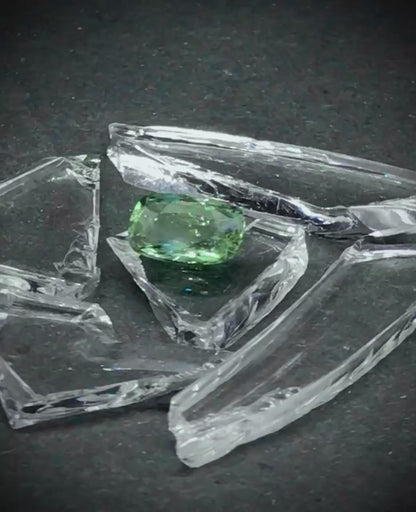 Natural Chrysoberyl Alexandrite | Colour-change from Bluish-Green to Purplish-Red | 2.00 ct | Cushion Mixed Cut | Certification from French Gemological Laboratory