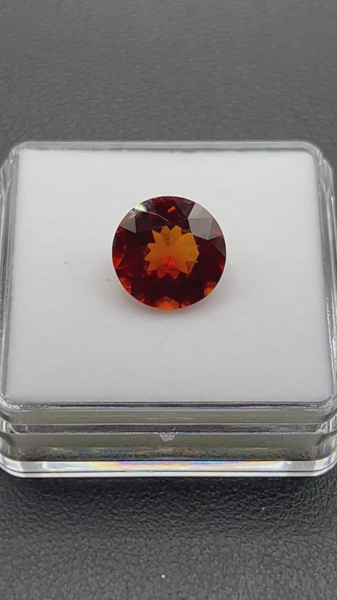 Natural Hessonite Garnet | 8.15 ct | Round Brilliant mixed cut | GIA Alumni Lab report included