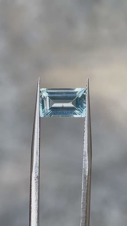 2.01ct Natural Aquamarine – Emerald Cut Blue Gemstone (Certified)